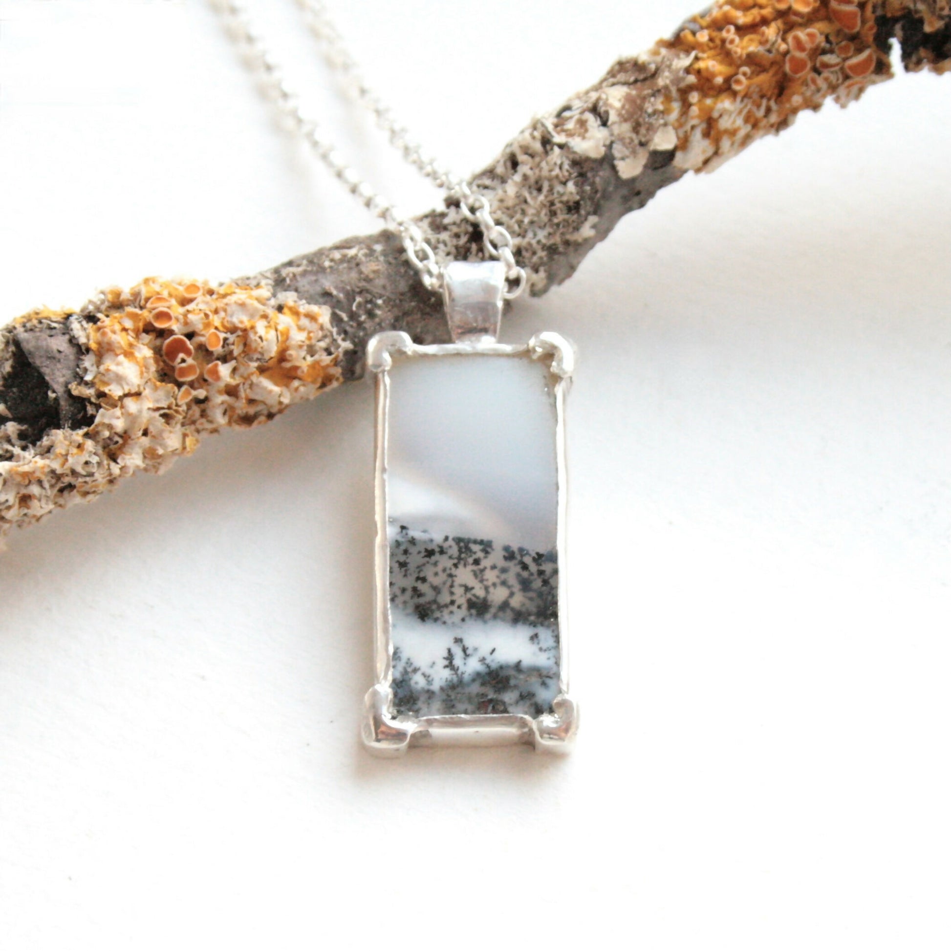 dendrite-opal-gemstone-pendant