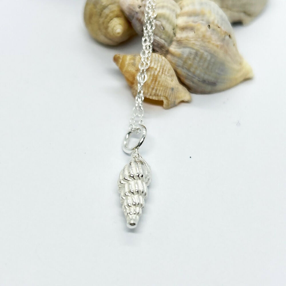 the-Ticketyboo-coo-nairn-whelk-shell-necklace36