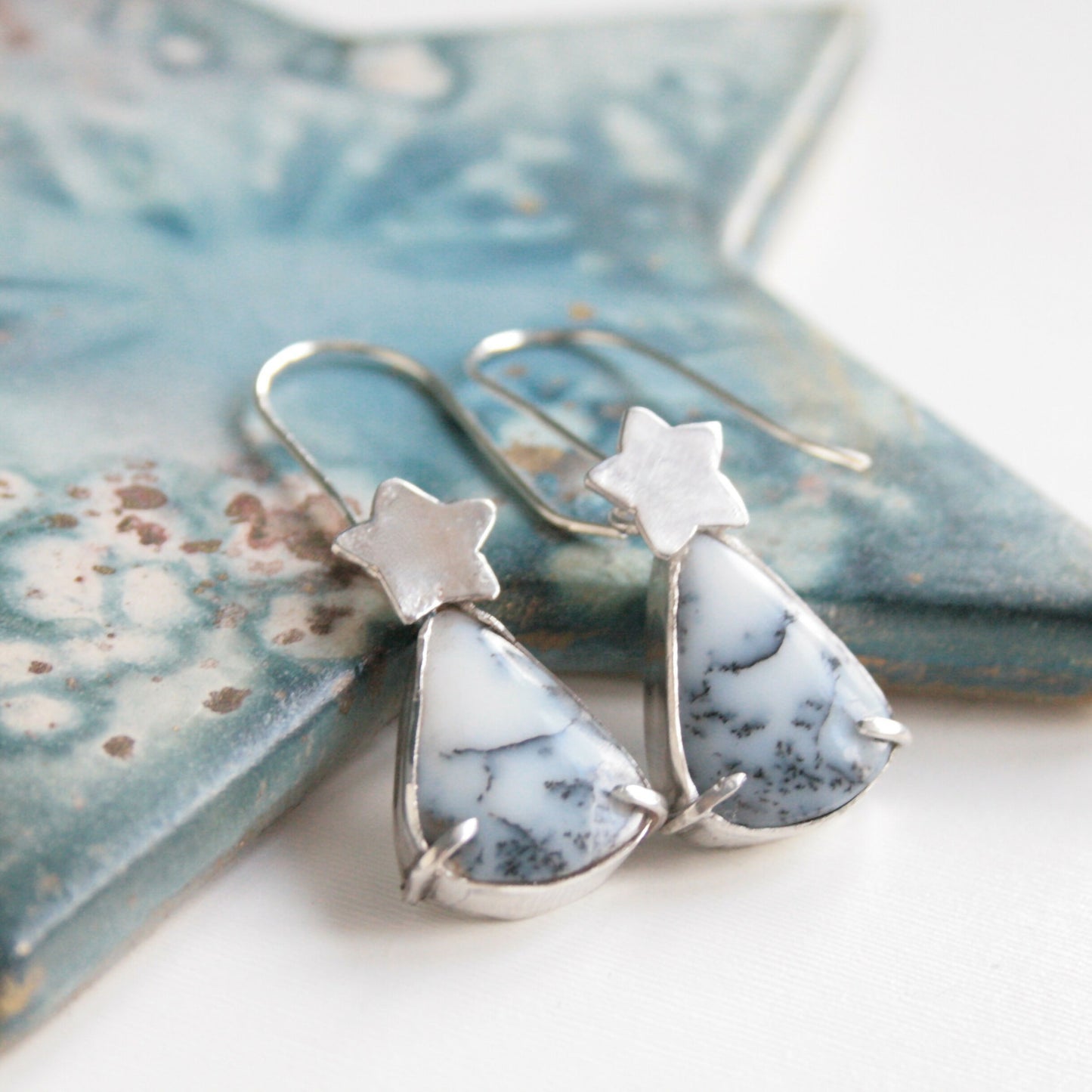 dendritic-opal-earrings-triangle