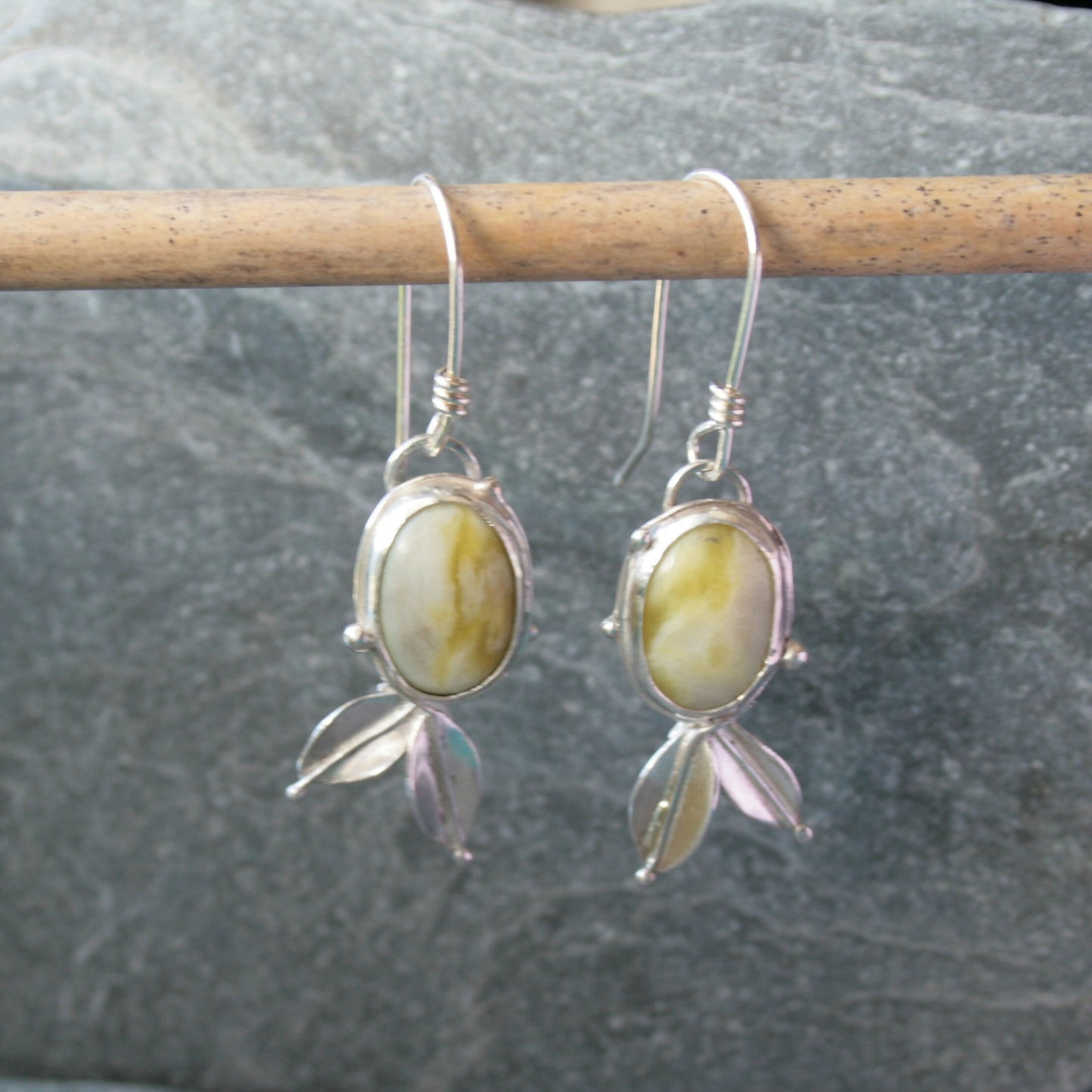 scottish-highland-marble-botanical-earrings