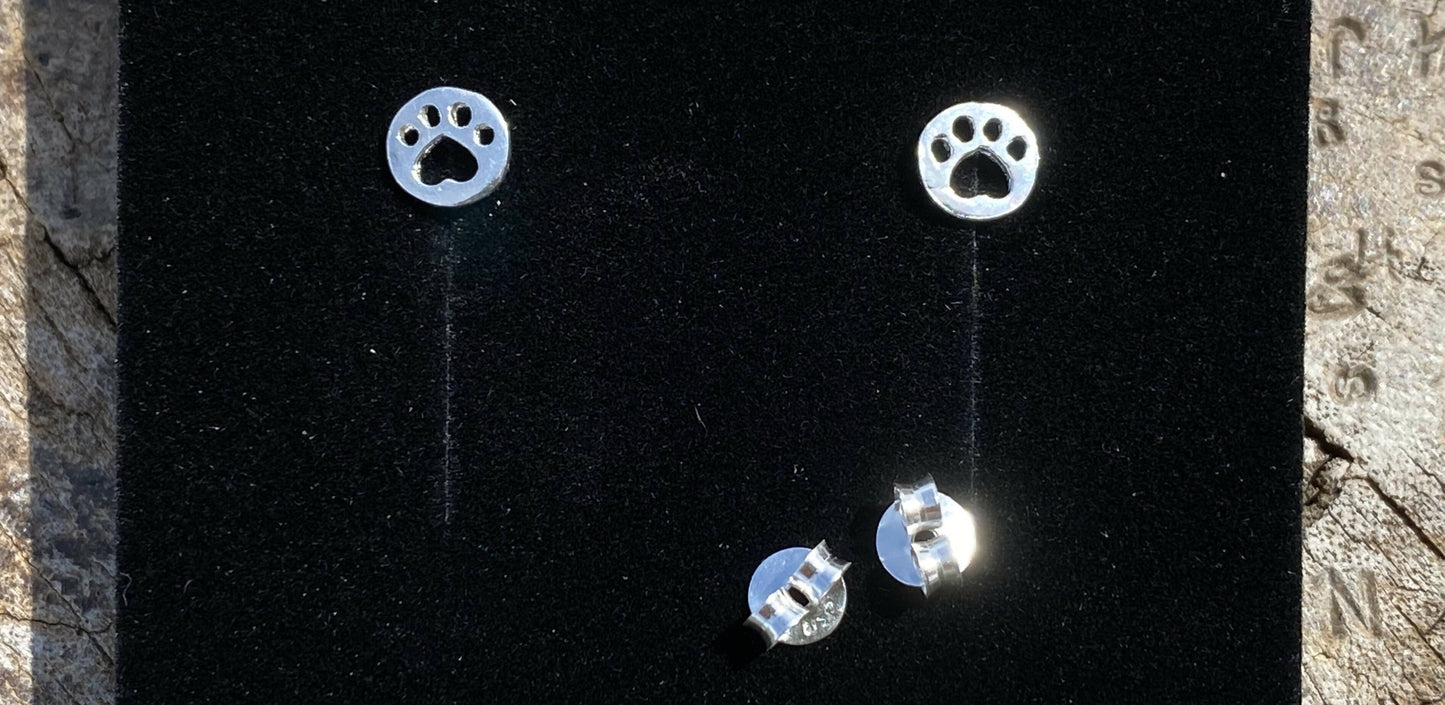 Teeny Paw & Heart Stud Earrings