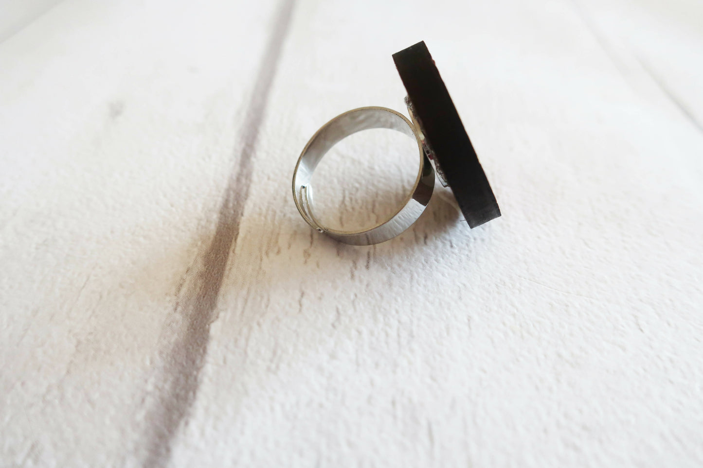 Orange modern wooden ring, adjustable