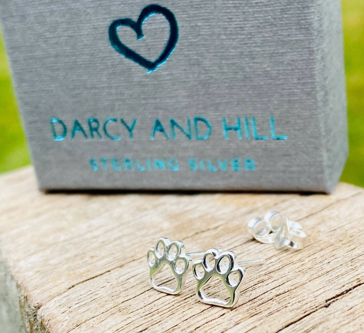 Simple Paw Stud Earrings